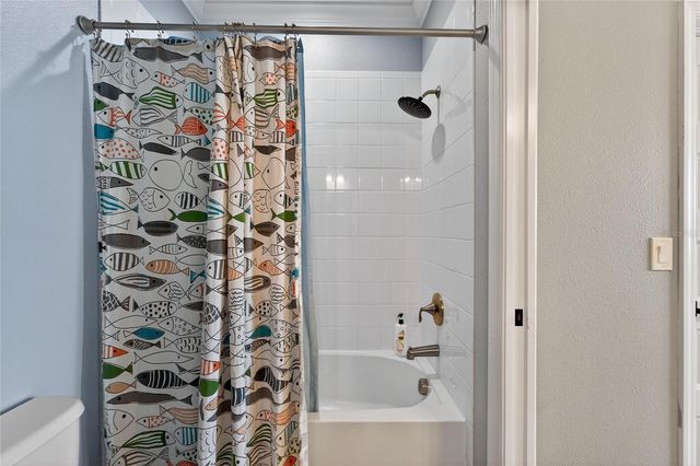 7504 LANTERN PARK AVENUE, Apollo Beach, FL 33572