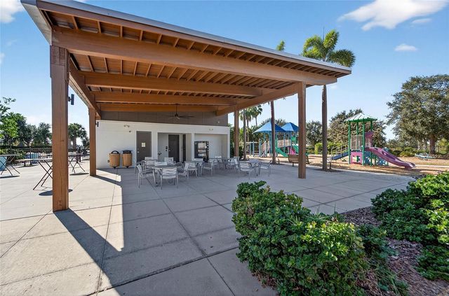 7504 LANTERN PARK AVENUE, Apollo Beach, FL 33572