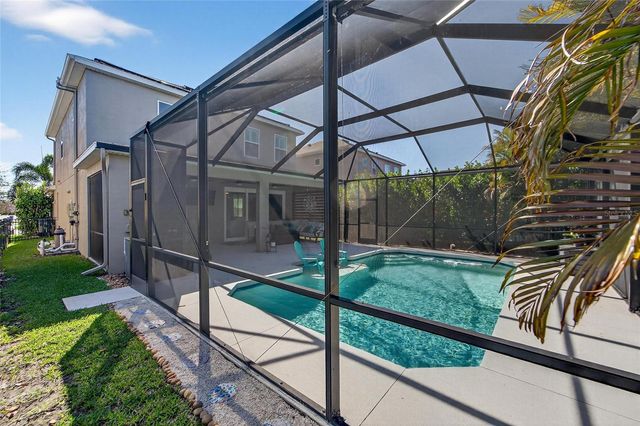 7504 LANTERN PARK AVENUE, Apollo Beach, FL 33572