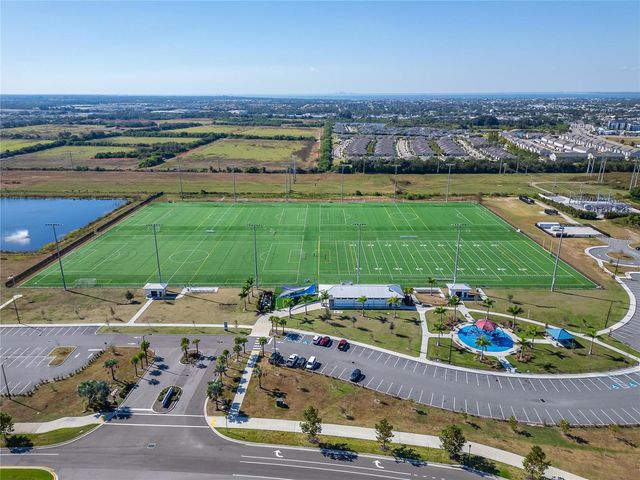 7504 LANTERN PARK AVENUE, Apollo Beach, FL 33572