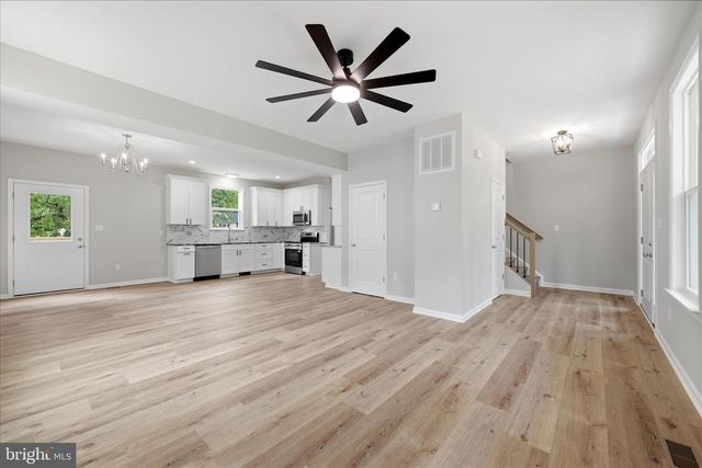 159 LAUCK DR, Winchester, VA 22603