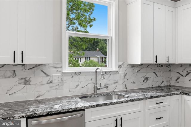 159 LAUCK DR, Winchester, VA 22603