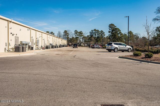 253 Flagstone Lane, Raeford, NC 28376