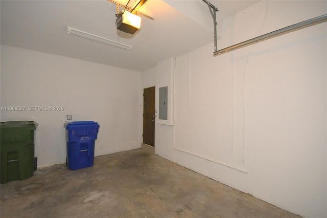 2780 SW 33 AVE, Miami, FL 33133