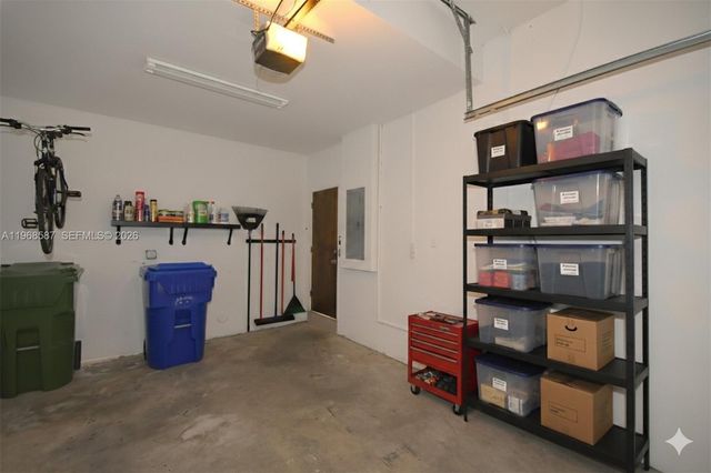 2780 SW 33 AVE, Miami, FL 33133