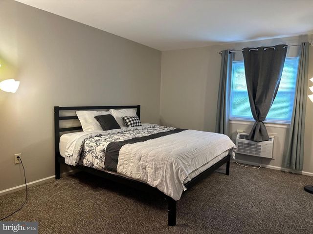 1338-F W WYOMISSING BLVD, West Lawn, PA 19609