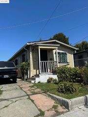 1823 Church St, Oakland, CA 94621