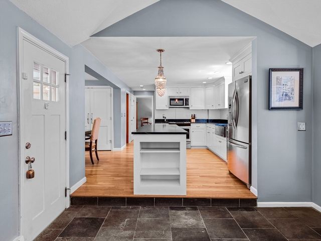 147 Bare Hill Road, Boxford, MA 01921