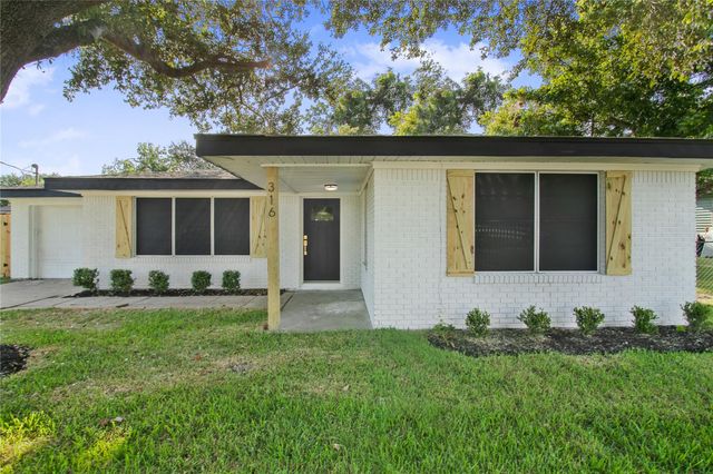 316 S Noble Road, Texas City, TX 77591