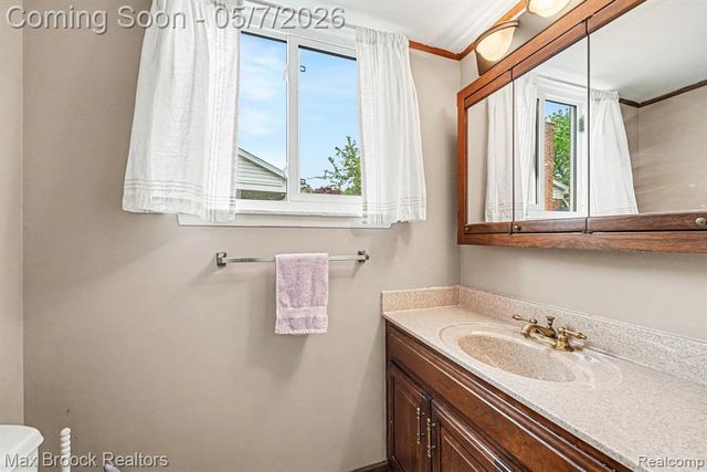 9642 Sharon Street, Taylor, MI 48180