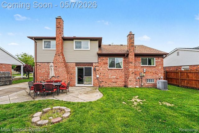 9642 Sharon Street, Taylor, MI 48180