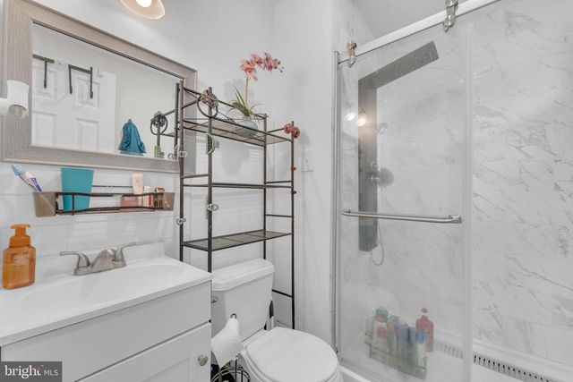 337 DREXEL AVE, Blackwood, NJ 08012
