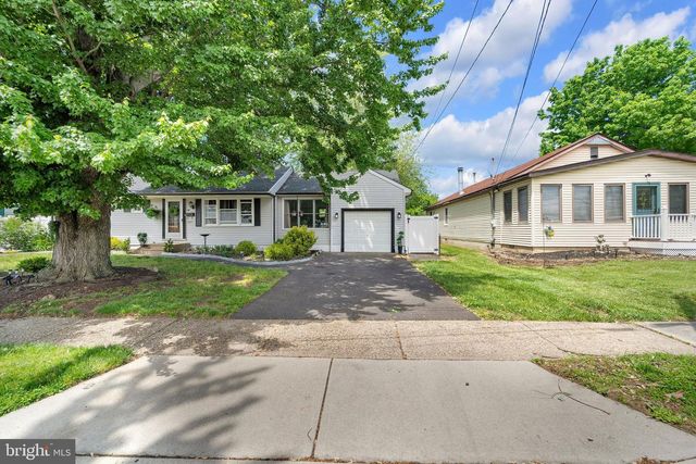 337 DREXEL AVE, Blackwood, NJ 08012