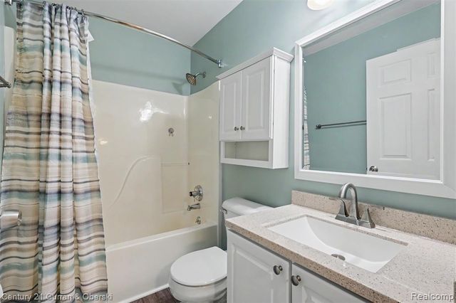 4183 Inglewood Drive, Ypsilanti, MI 48197