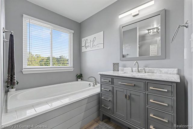 4183 Inglewood Drive, Ypsilanti, MI 48197