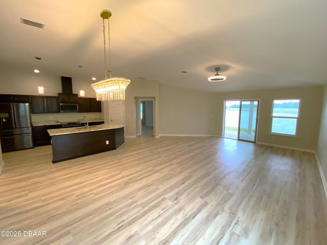 437 Grande Sunningdale Loop, Daytona Beach, FL 32124