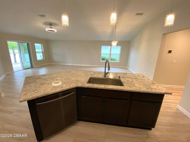 437 Grande Sunningdale Loop, Daytona Beach, FL 32124