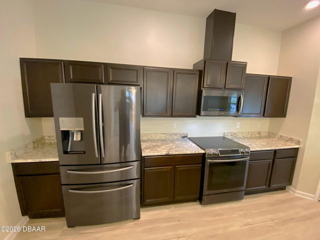 437 Grande Sunningdale Loop, Daytona Beach, FL 32124