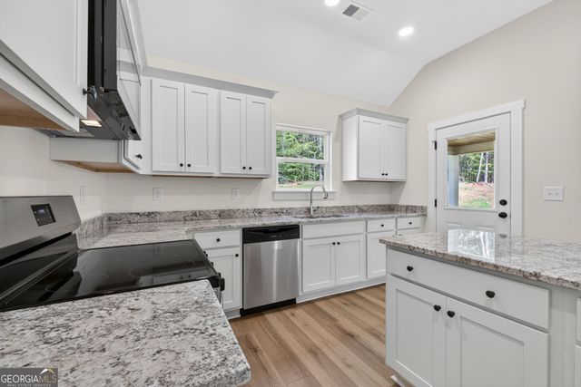 271 Russellville Road, Forsyth, GA 31029