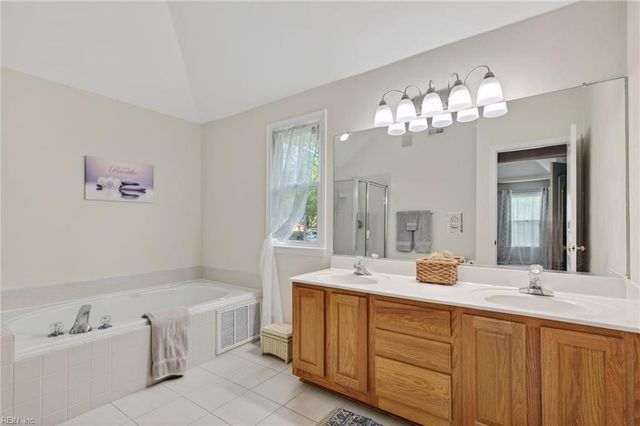 2332 Upper Greens PL, Virginia Beach, VA 23456