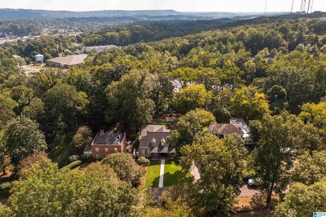 2005 WARWICK COURT, Birmingham, AL 35209