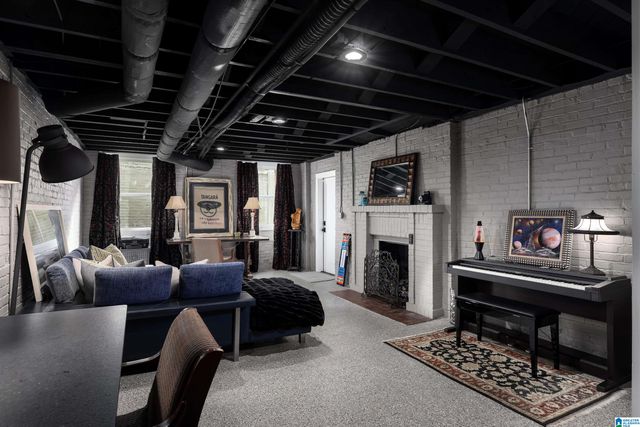 2005 WARWICK COURT, Birmingham, AL 35209