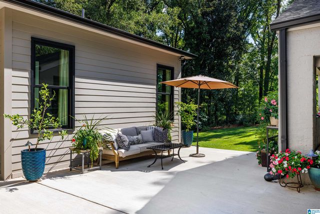 2005 WARWICK COURT, Birmingham, AL 35209