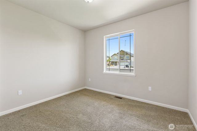 546 S Driftwood Lane, Moses Lake, WA 98837