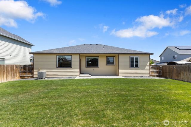546 S Driftwood Lane, Moses Lake, WA 98837