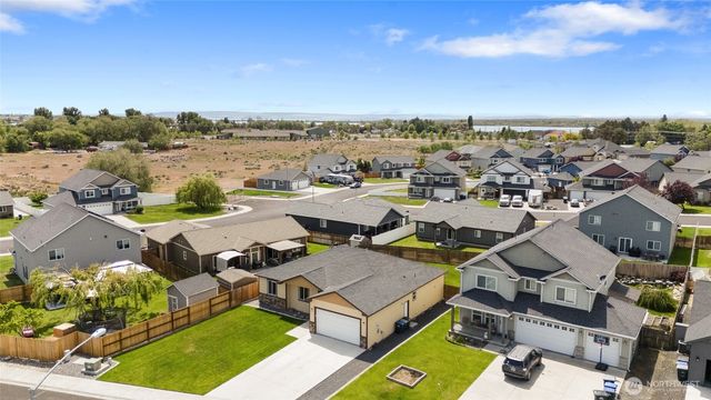 546 S Driftwood Lane, Moses Lake, WA 98837