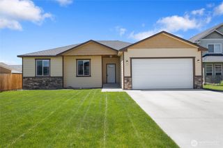 546 S Driftwood Lane, Moses Lake, WA 98837