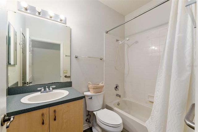 777 SUMMIT GREENS BOULEVARD, Clermont, FL 34711