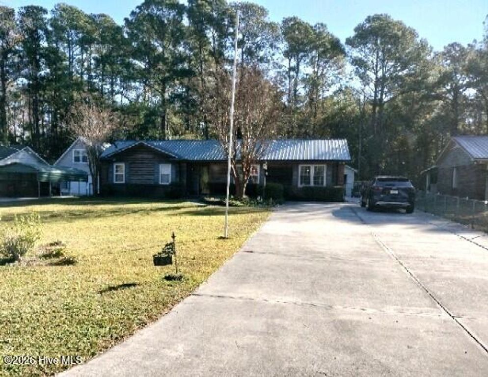 129 Normandy Drive, Wilmington, NC 28412