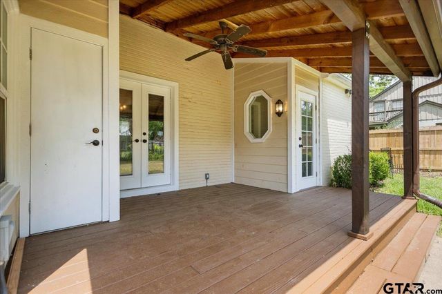 2002 Robertson Ave, Tyler, TX 75701