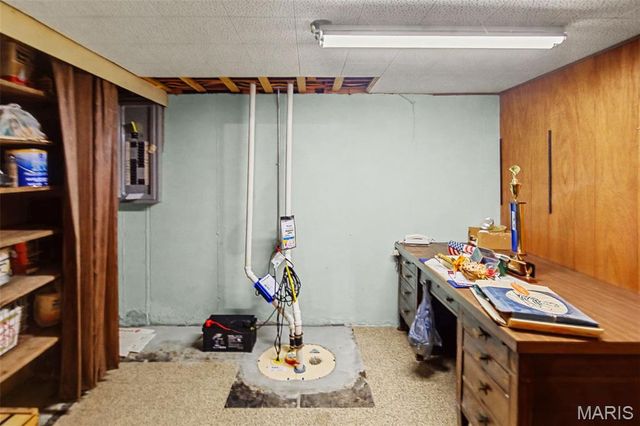 422 E Cherry Street, Columbia, IL 62236