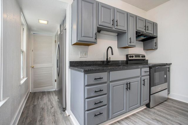 51 Latta Street, Battle Creek City, MI 49017