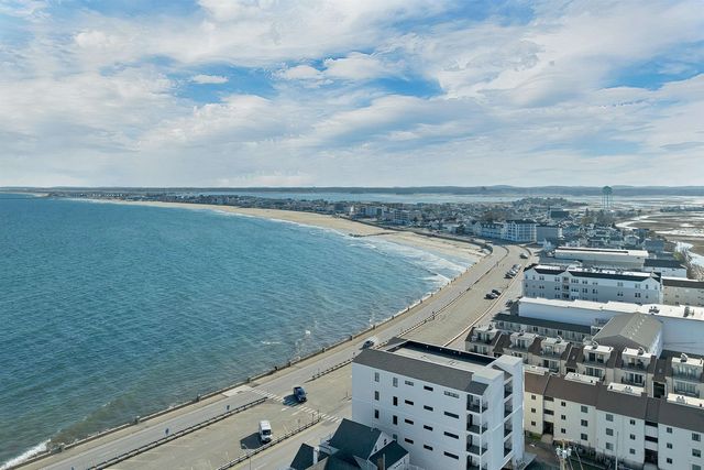 535 Ocean Blvd Unit 402, Hampton, NH 03842