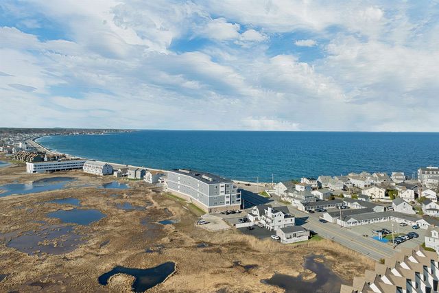 535 Ocean Blvd Unit 402, Hampton, NH 03842