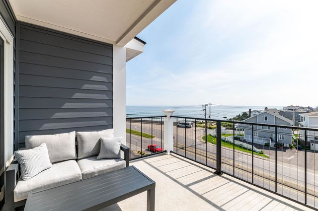 535 Ocean Blvd Unit 402, Hampton, NH 03842