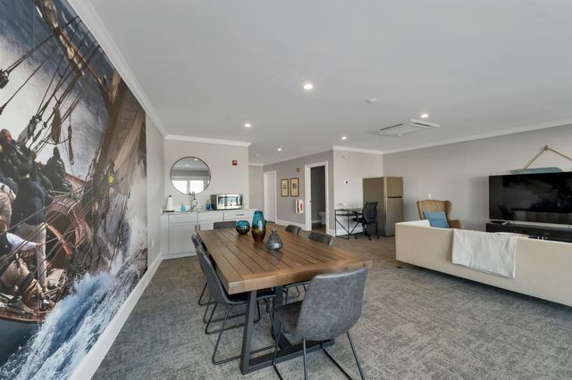 535 Ocean Blvd Unit 402, Hampton, NH 03842