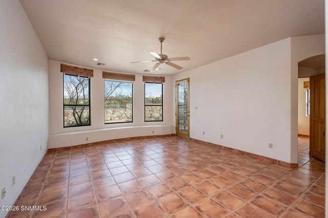 5411 Superstition Drive, Las Cruces, NM 88011