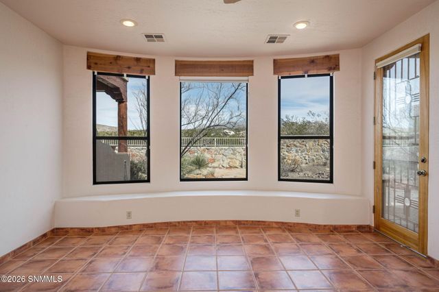 5411 Superstition Drive, Las Cruces, NM 88011