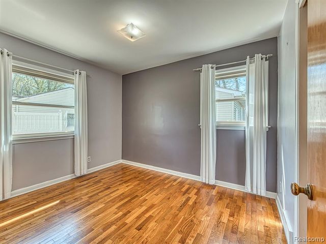 1335 Spencer Place, Adrian, MI 49221