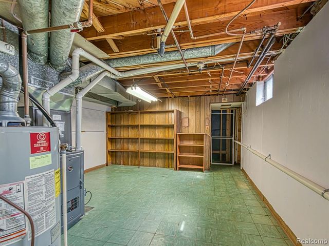 1335 Spencer Place, Adrian, MI 49221