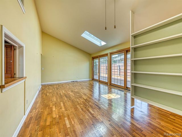 1335 Spencer Place, Adrian, MI 49221