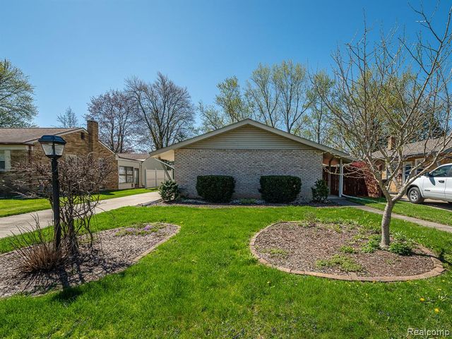 1335 Spencer Place, Adrian, MI 49221
