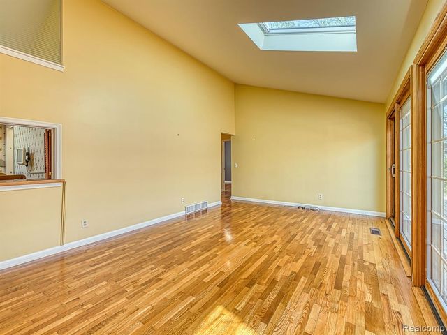 1335 Spencer Place, Adrian, MI 49221