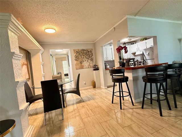 355 Oakridge T 355, Deerfield Beach, FL 33442