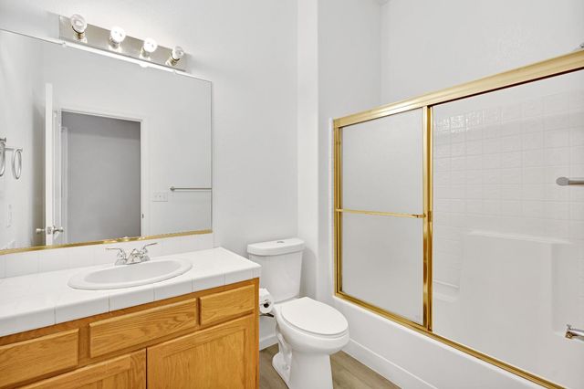 9629 N Paula Avenue, Fresno, CA 93720