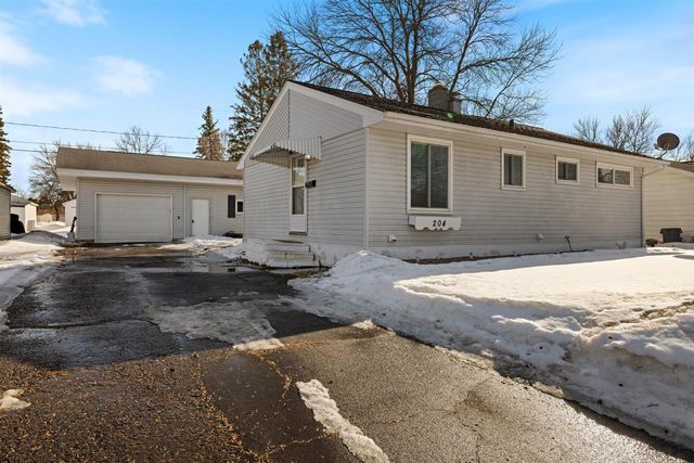 204 Brandon Road, Hoyt Lakes, MN 55750